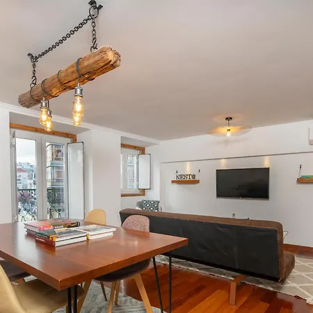 Apartment Superb Overlooking Graca In