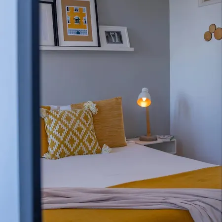Apartment Superb Overlooking Graca In *
