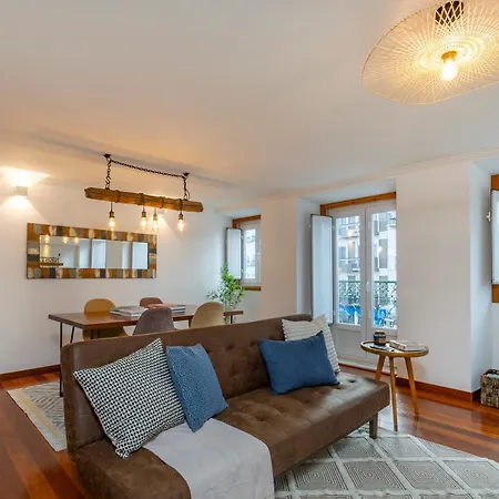 Apartment Superb Overlooking Graca In *